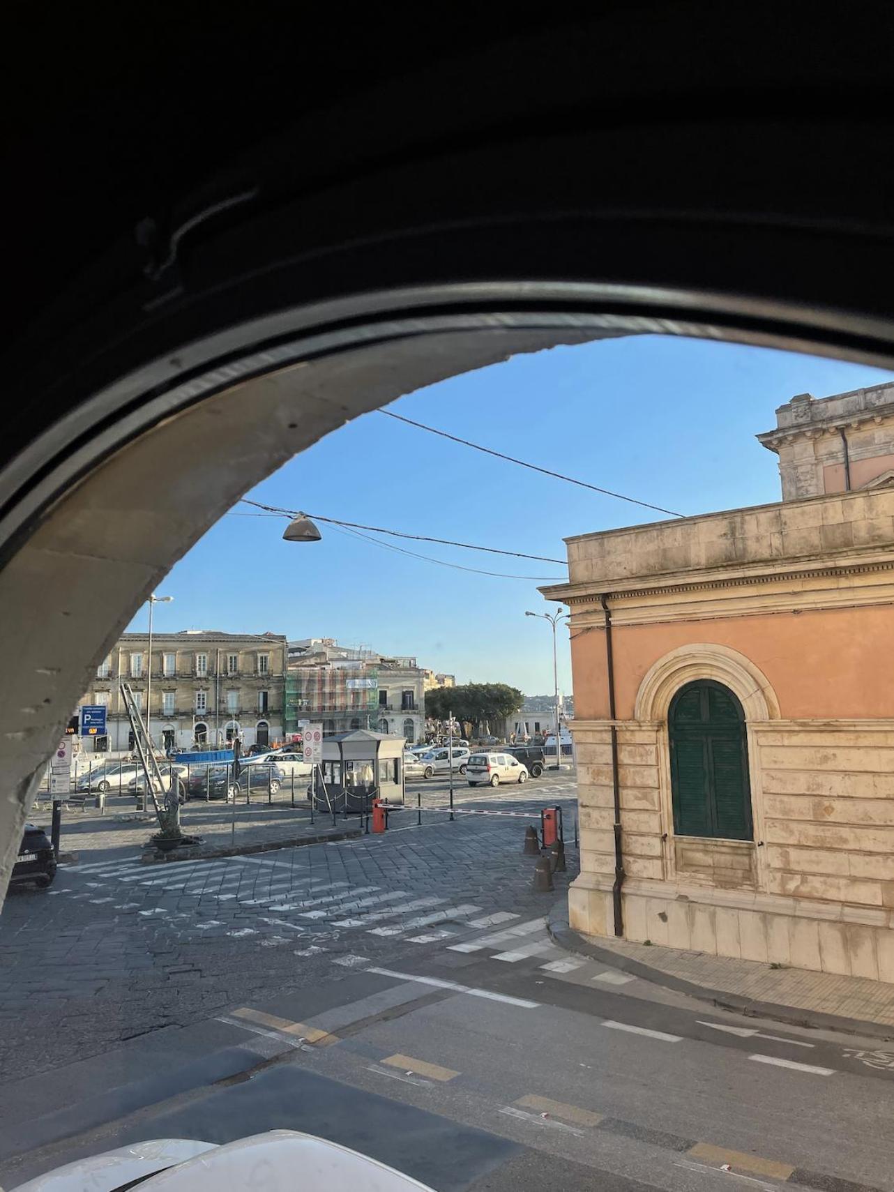Raha Suites Syracuse Eksteriør bilde
